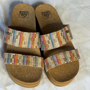 Reef multicolor platform slides